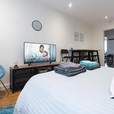 Le Valles - Hypercentre Parking Gratuit Wifi Netflix Amazon Prime Villeurbanne Exterior photo
